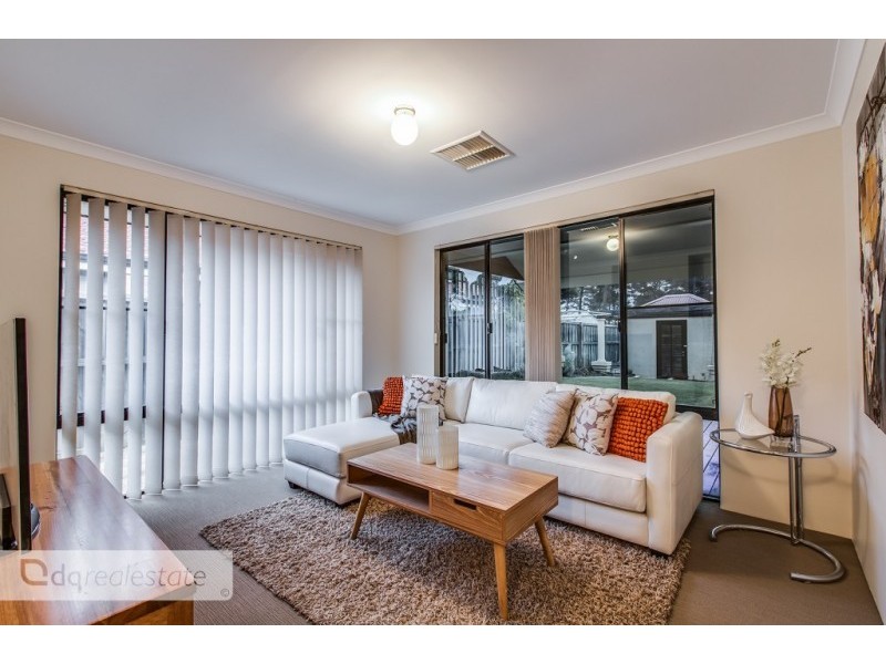 30 Rossini Circle, Ellenbrook WA 6069