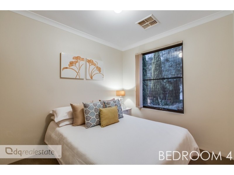 30 Rossini Circle, Ellenbrook WA 6069