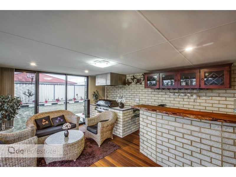 15 Harrington Avenue, Tapping WA 6065