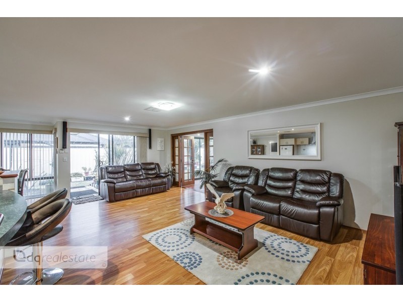 15 Harrington Avenue, Tapping WA 6065