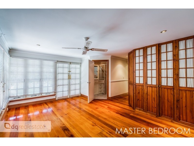 8 Treetop Avenue, Edgewater WA 6027