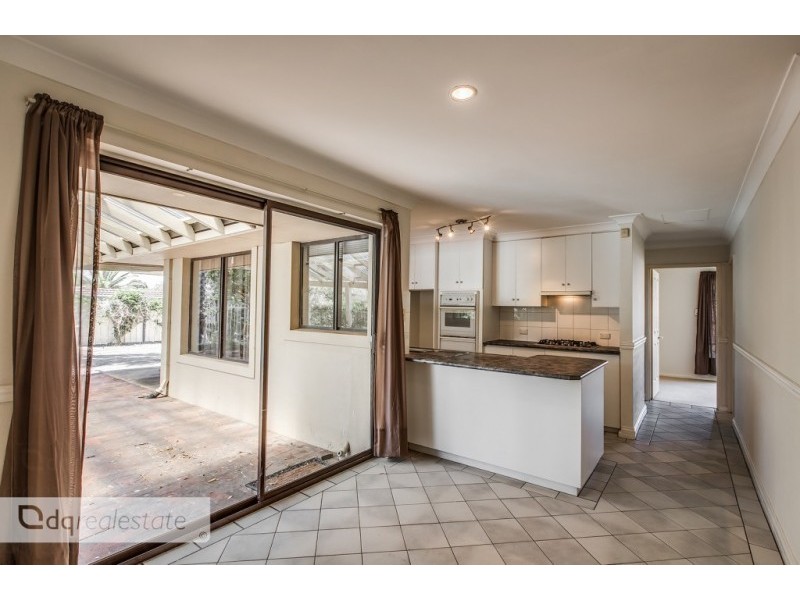 8 Treetop Avenue, Edgewater WA 6027