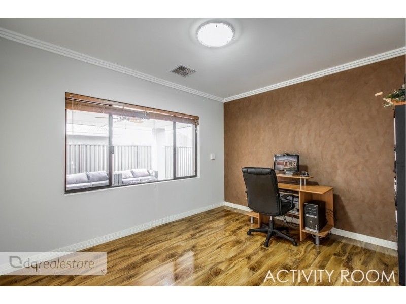 26 Huntington Parkway, Landsdale WA 6065