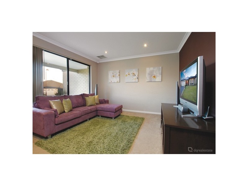 15 Penrose Vista, Tapping WA 6065