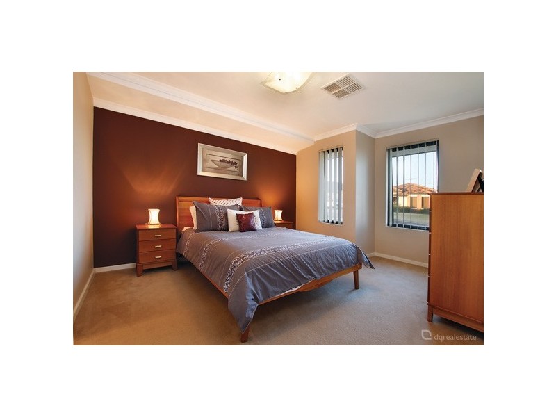 15 Penrose Vista, Tapping WA 6065