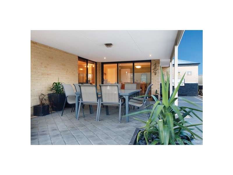 15 Penrose Vista, Tapping WA 6065