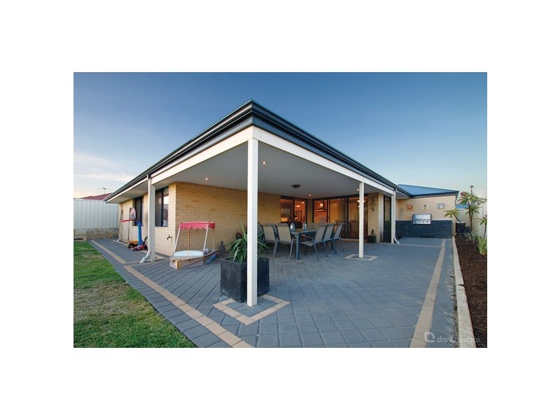 15 Penrose Vista, Tapping WA 6065