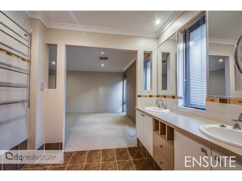 17 Lavender Chase, Darch WA 6065