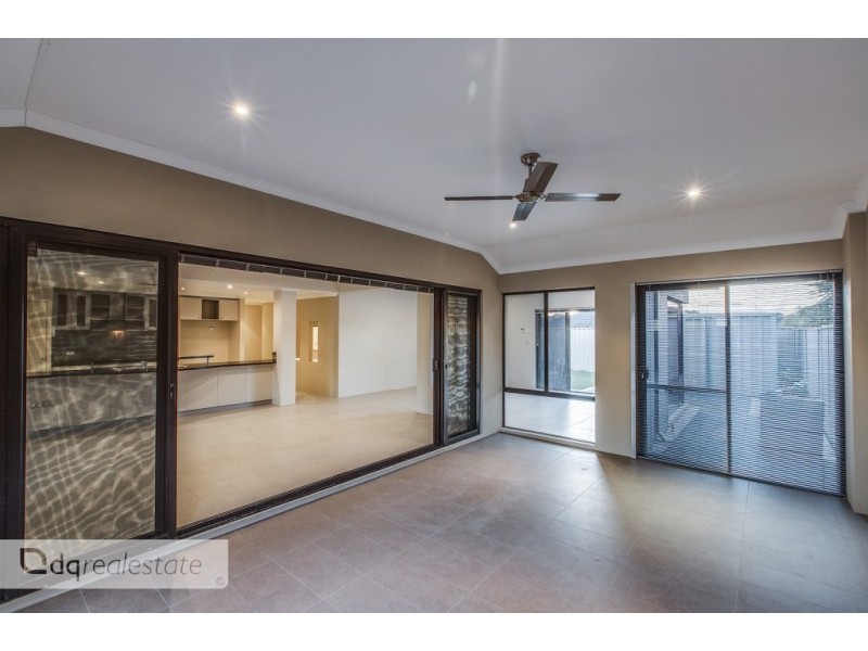 17 Lavender Chase, Darch WA 6065