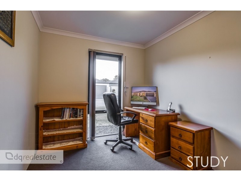 15 Waminda Way, Landsdale WA 6065