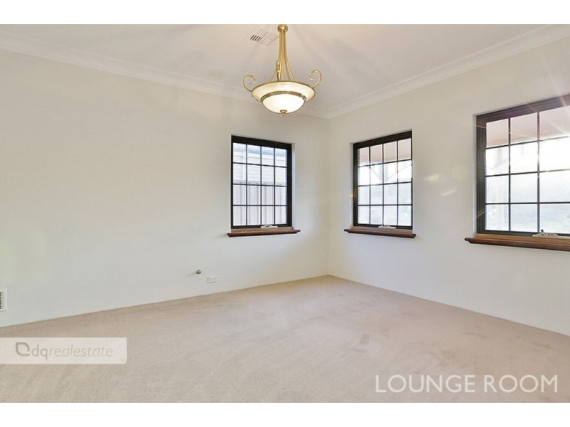 12 Limerick Crescent, Darch WA 6065