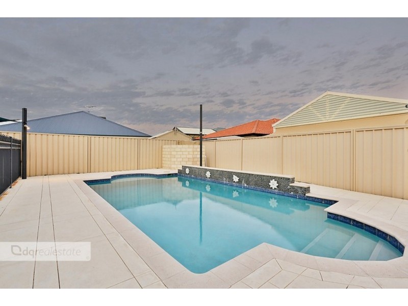 12 Limerick Crescent, Darch WA 6065