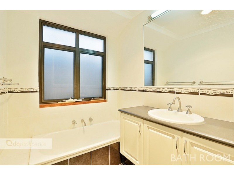12 Limerick Crescent, Darch WA 6065