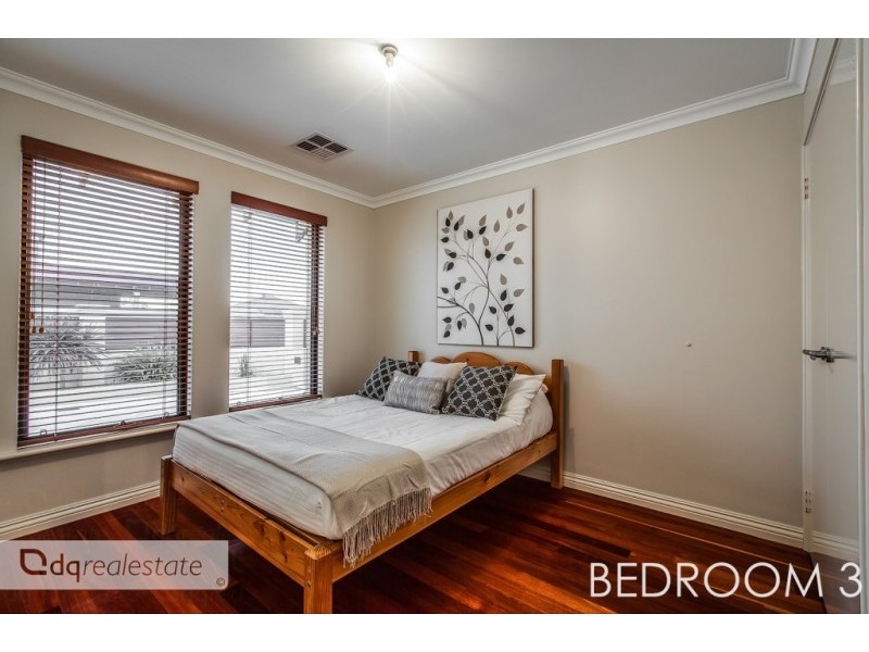 4 Hopper Turn, Madeley WA 6065