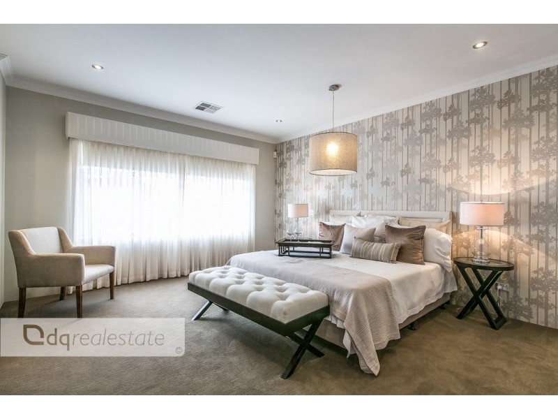 53 Solaia Loop, Woodvale WA 6026