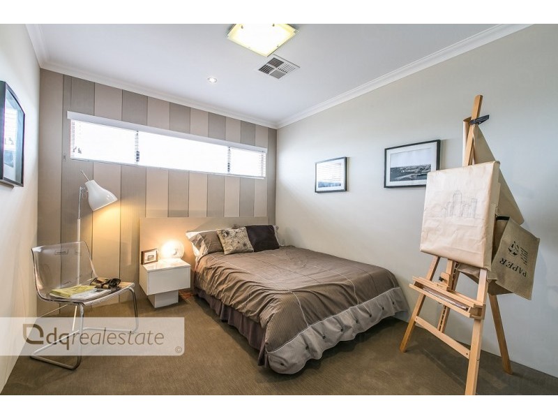 53 Solaia Loop, Woodvale WA 6026