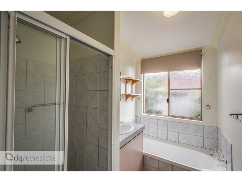 14 Woodlupine Rise, Woodvale WA 6026