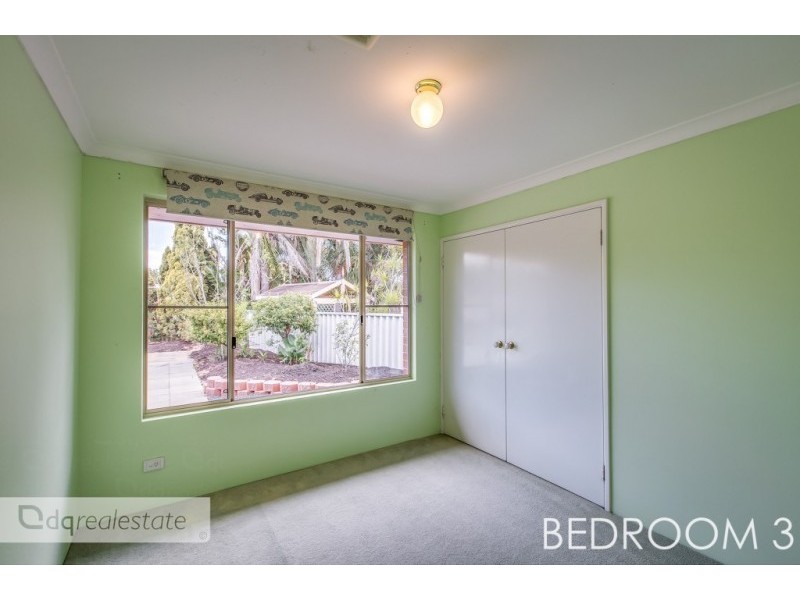 14 Woodlupine Rise, Woodvale WA 6026