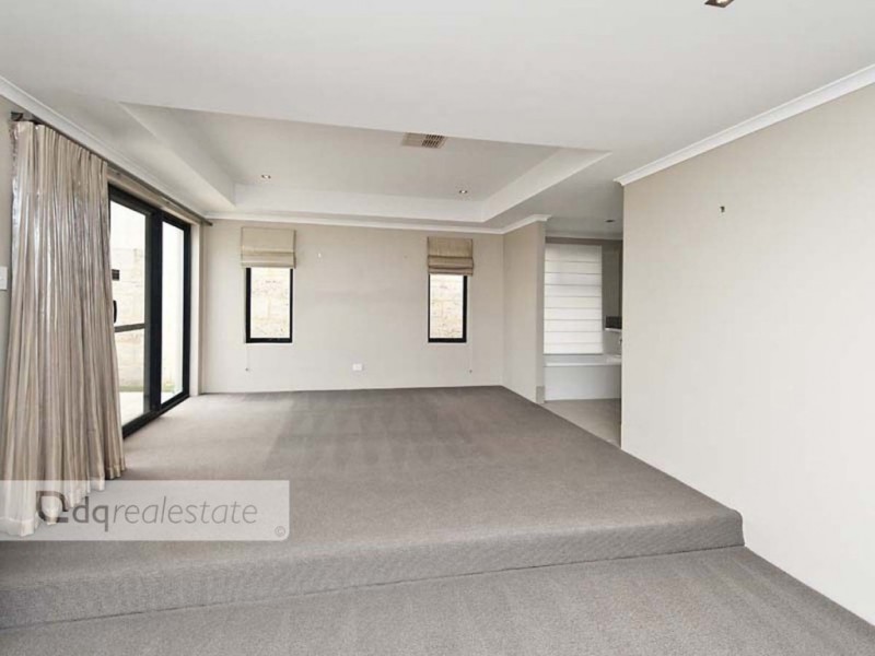 26 Jindalee Boulevard, Jindalee WA 6036