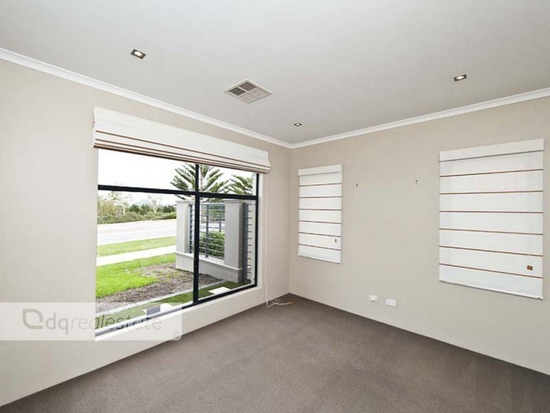 26 Jindalee Boulevard, Jindalee WA 6036