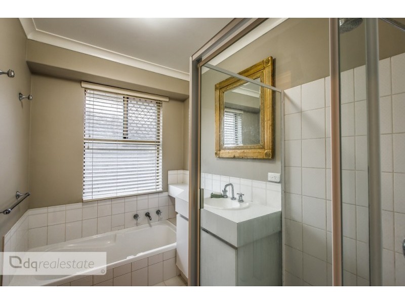 21 Aristos Way, Marangaroo WA 6064