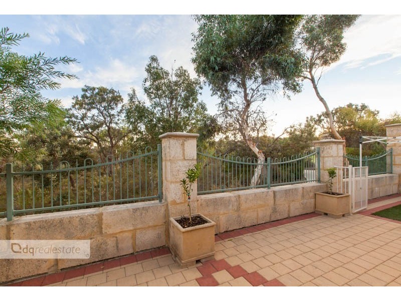 18 Hersey Parkway, Landsdale WA 6065