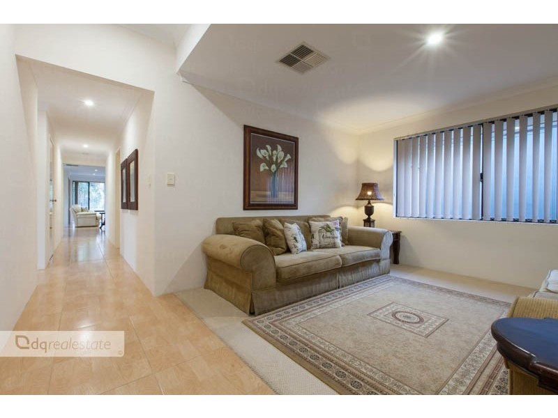 18 Hersey Parkway, Landsdale WA 6065