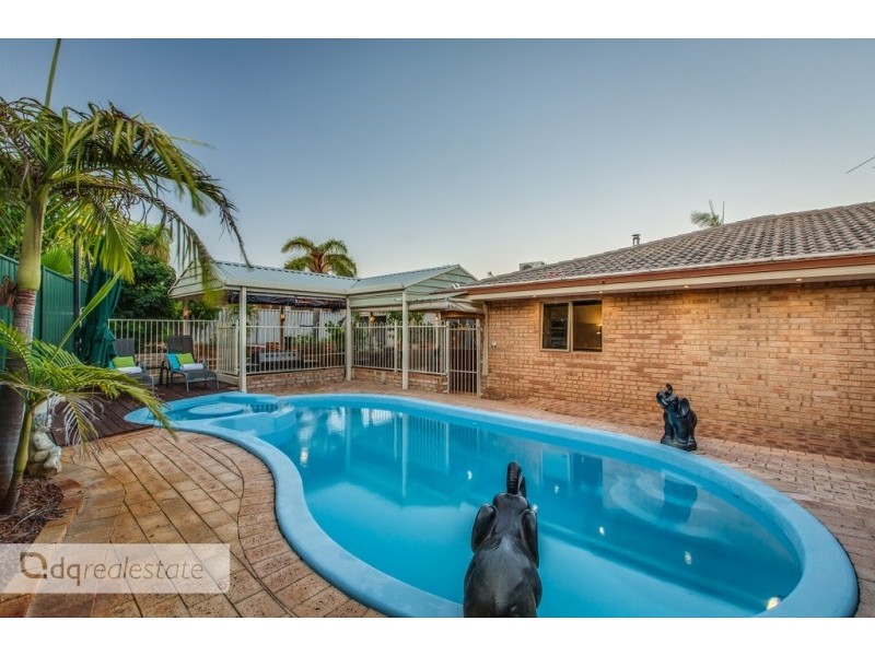 24 Comstock Way, Woodvale WA 6026