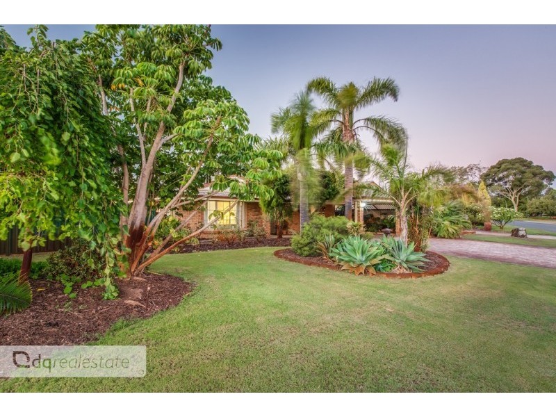 24 Comstock Way, Woodvale WA 6026