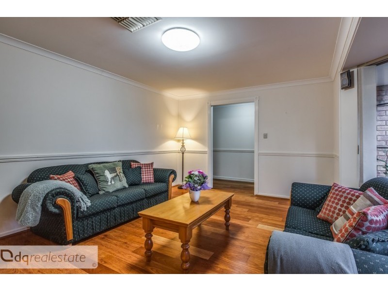 24 Comstock Way, Woodvale WA 6026