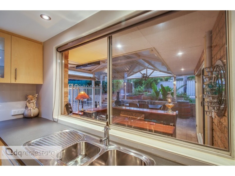 24 Comstock Way, Woodvale WA 6026