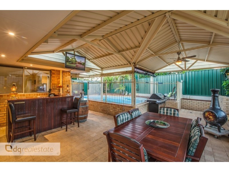 24 Comstock Way, Woodvale WA 6026