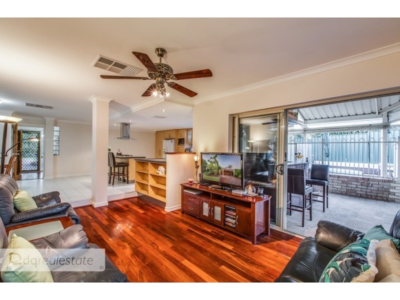 24 Comstock Way, Woodvale WA 6026