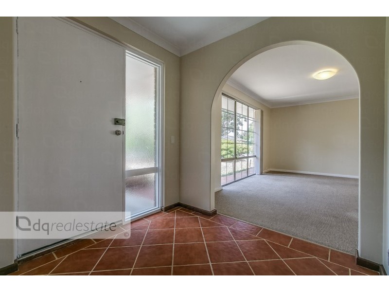 2 Hillside Close, Edgewater WA 6027