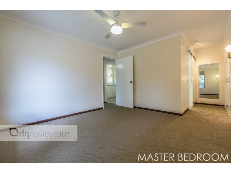 2 Hillside Close, Edgewater WA 6027