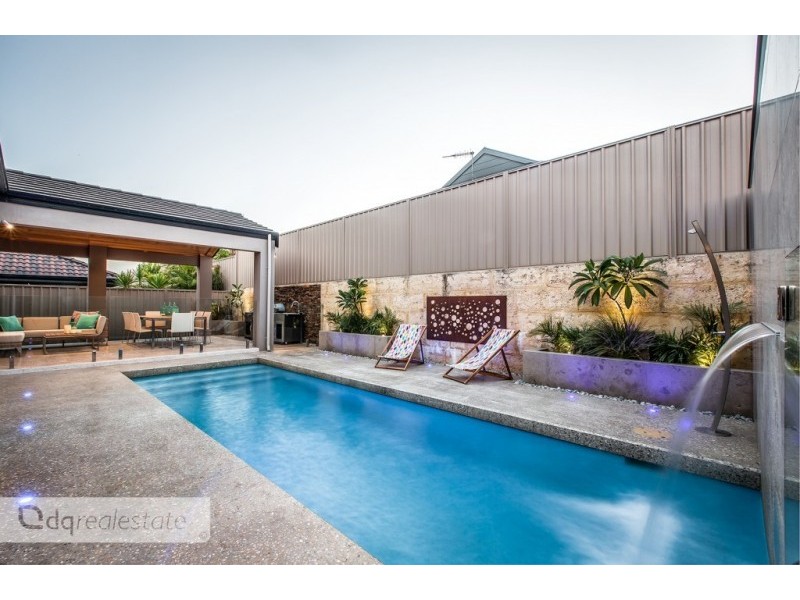 12 Castanet Drive, Madeley WA 6065