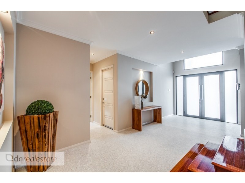 12 Castanet Drive, Madeley WA 6065