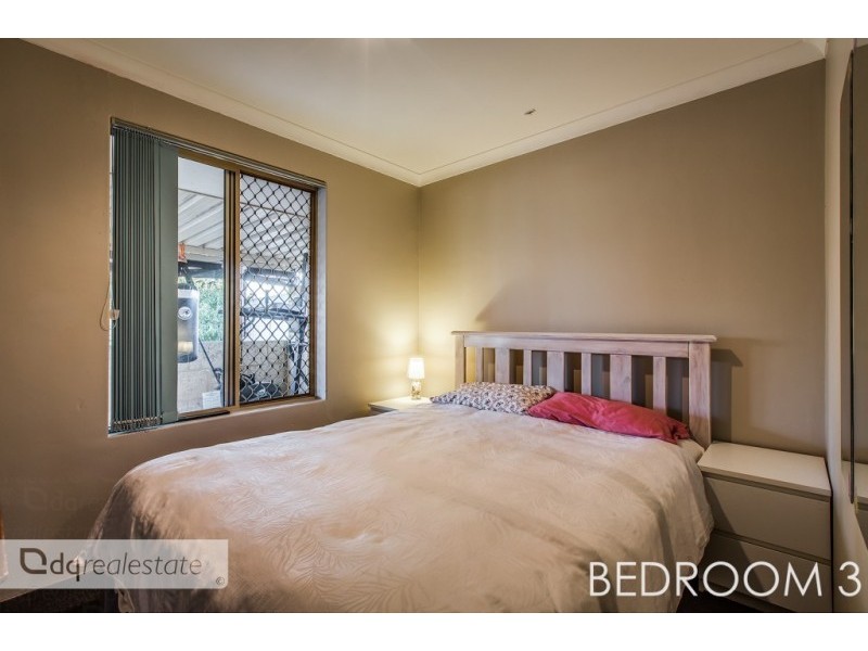 21 Aristos Way, Marangaroo WA 6064