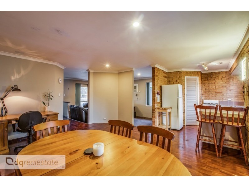 21 Aristos Way, Marangaroo WA 6064