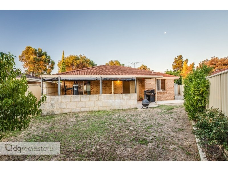 21 Aristos Way, Marangaroo WA 6064