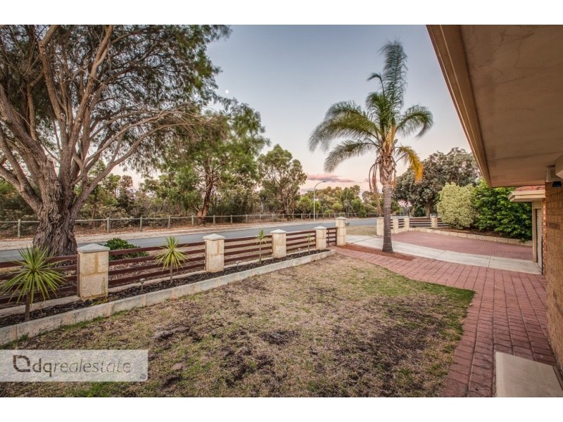 21 Aristos Way, Marangaroo WA 6064