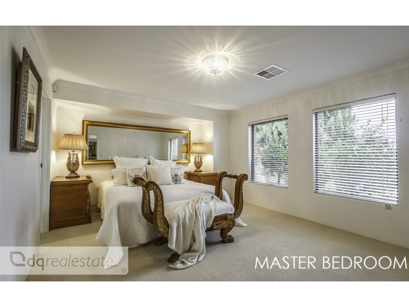 33 Limerick Crescent, Darch WA 6065