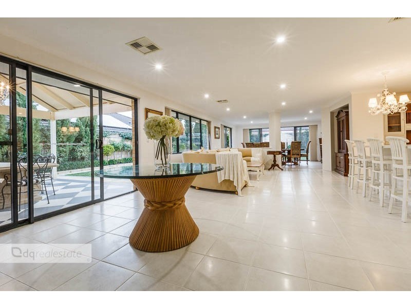 33 Limerick Crescent, Darch WA 6065