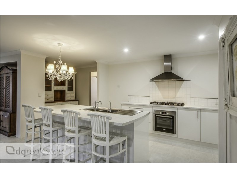 33 Limerick Crescent, Darch WA 6065