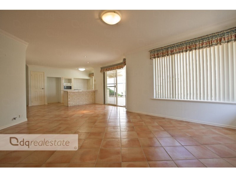 30 Goldfinch Loop, Woodvale WA 6026