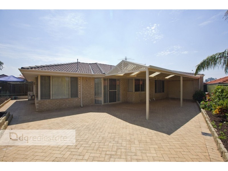 30 Goldfinch Loop, Woodvale WA 6026