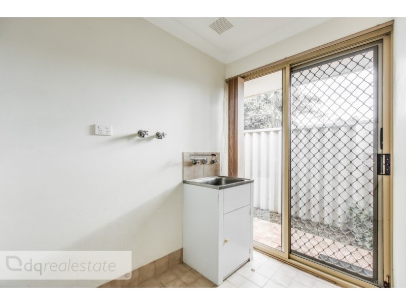 9B Dean Grove, Woodvale WA 6026