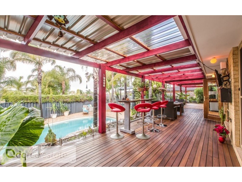 54 Westhaven Drive, Woodvale WA 6026