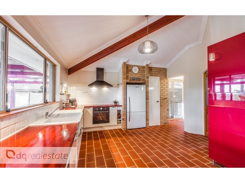 54 Westhaven Drive, Woodvale WA 6026