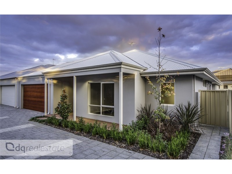 12 Westbury Lane, Madeley WA 6065